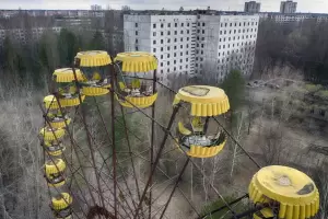 Las tropas rusas bombardearon cerca de la planta nuclear de Chernobyl y hay preocupacin
