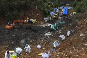 Hallan la segunda caja negra del avin que cay en China y provoc 132 muertes
