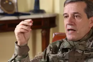 Fuerzas Armadas y Defensa refuerzan el despliegue militar en Tierra del Fuego ante la presencia britnica en Malvinas