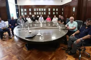 Acuerdo: El pan francs tendr un precio de referencia durante 90 das