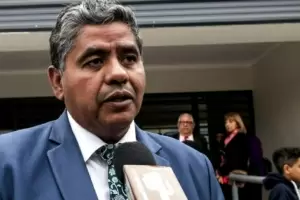 Ros se diferencia de Ferreyra: "voy a honrar la Carta Orgnica"