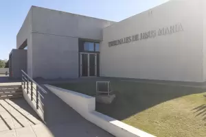 Permita que dos amigos abusaran de su hija a cambio alcohol y comida: Lo condenaron a 18 aos de prisin