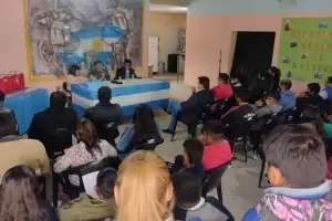 Escuela Secundaria Rural de Punta del Agua present el proyecto Las Malvinas son Argentinas