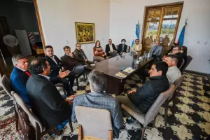 El Gobernador y los legisladores escucharon experiencia de empresarios en misiones internacionales