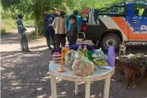 Personal policial entreg donaciones en el departamento Ancasti