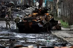 Una joven ucraniana fue abusada por un soldado ruso durante una semana y vio cmo mataba a su madre