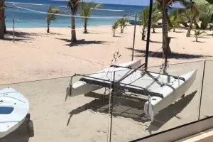 Vista al mar, pileta privada y ms: As viva el CEO de Generacin Zoe mientras estaba prfugo