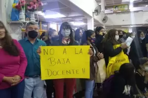 IES Gdor. Jos Cubas: confirmaron que 40 docentes sern dados de baja y hay preocupacin