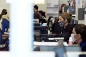 El Gobierno fij fecha lmite para el retorno a la presencialidad de la administracin pblica