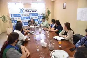 Hubo acuerdo: docentes chacareros acordaron un 20 % extra a pagarse con los sueldos de abril y julio