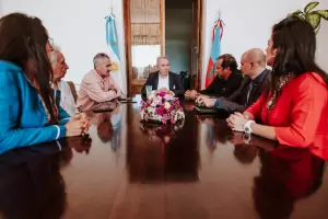 Gobierno asistir a la Municipalidad de Recreo para la reincorporacin de trabajadores