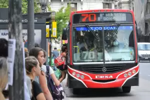 Increble: un chico de 12 aos se rob un colectivo y manej ms de tres kilmetros