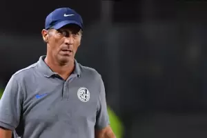Troglio renunci� como t�cnico de San Lorenzo tras el papel�n en la Copa Argentina