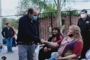 El Intendente de la Capital visit el barrio Ojo de Agua