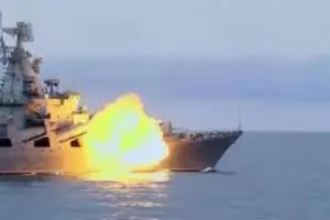 Tras el hundimiento de su buque insignia, Rusia aumentar los ataques y amenza a EE.UU