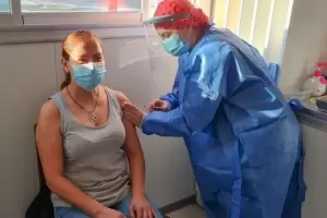 Aplicarn un segundo refuerzo de la vacuna Covid 19