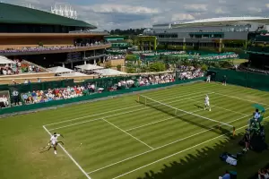 Wimbledon prohibi la participacin de tenistas rusos y bielorrusos en la edicin 2022 por la invasin a Ucrania