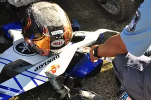 Dos motociclistas murieron a causa de un fuerte viento que los hizo impactar en una alcantarilla