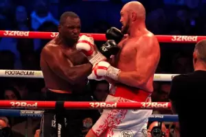 Tyson Fury noque� a Dillian Whyte frente a 94 mil espectadores
