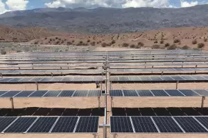 Reconfigurarn el sistema elctrico para que funcione con energa de los parques solares