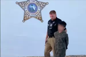 Detuvieron a un nio de 10 aos por amenazar con un tiroteo