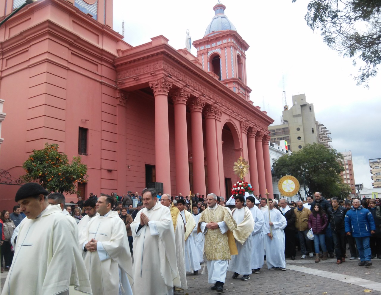 Misa y procesión de Corpus Christi en la Catedral - La Unión Digital