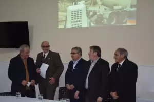 El Gobernador particip� de la asunci�n de nuevas autoridades en Vialidad Nacional