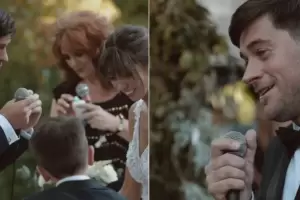 Hizo una inslita aclaracin al pronunciar sus votos matrimoniales: Prometo cuidarte, salvo cuando juegue Boca"