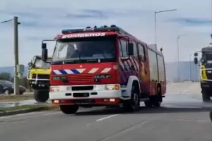 Defensa Civil present su nuevo autobomba