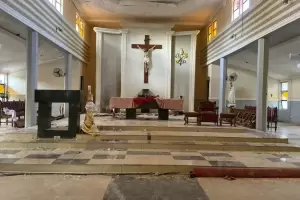 Murieron al menos 50 personas en un tiroteo dentro de una iglesia catlica