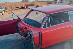 Viaj� a C�rdoba para comprar un auto y unas horas despu�s choc�