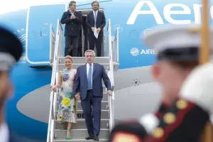 Fernndez lleg a EEUU: agenda y distancia de la interna