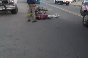 Joven motociclista herida en el norte