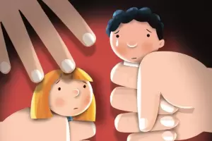 Una nia de 9 aos le cont a su mam que su vecino de 14 la abus sexualmente