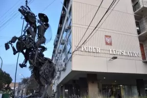 Proponen instituir un mbito de debate para nias, nios y adolescentes