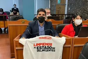 Al igual que la oposicin, ahora el Frente de Todos present otro proyecto de Ficha Limpia