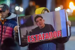 Los ahorristas damnificados recorrieron en caravana la ciudad