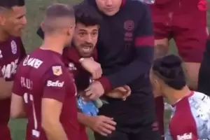 La inslita pelea entre Lautaro Acosta y Fernando Monetti luego del triunfo ante Coln