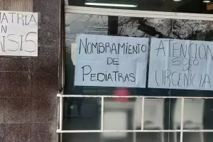 Crisis en el "Eva Pern": "No somos bancarios o camioneros, nosotros tenemos que seguir atendiendo"