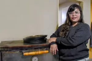 Le encargaron 20 pizzas por delivery, pero la estafaron y las don a un hospital