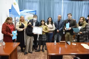 El CD capitalino reconoci a la Sociedad Sirio Libanesa por sus 112 aniversario