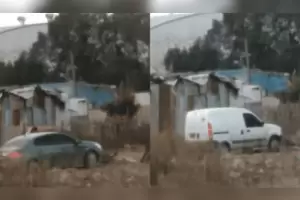 Aprovech un corte en la autopista y les cobr peaje a los autos que pasaban frente a su casa