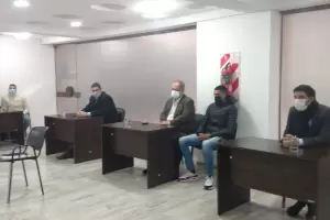 Condenaron a un polica por abuso de autoridad y vejaciones a la pareja de su ex