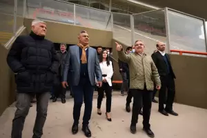 El Gobernador y el presidente de la AFA recorrieron el Estadio Bicentenario