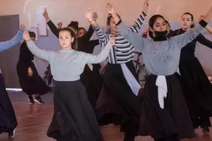 Preparativos: el ballet oficial del Poncho avanza con los ensayos