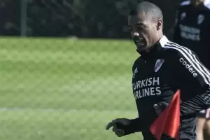 Nicols De la Cruz se nacionaliz argentino y dejar de ocupar cupo de extranjero