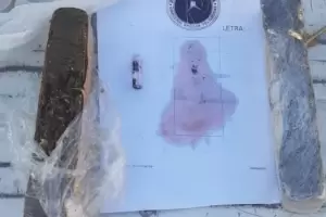 Detienen a un hombre que viajaba junto a un nio, trasladando casi un kilo de droga