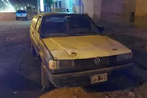 Secuestraron un auto abandonado en la zona norte
