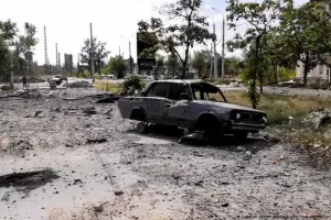 Rusia asegura que tom una ciudad clave del este de Ucrania