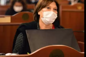 Cuestionan al senador Fama por no acompaar el Plan de Pago de  Deuda Provisional